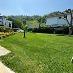 Dereici Villa